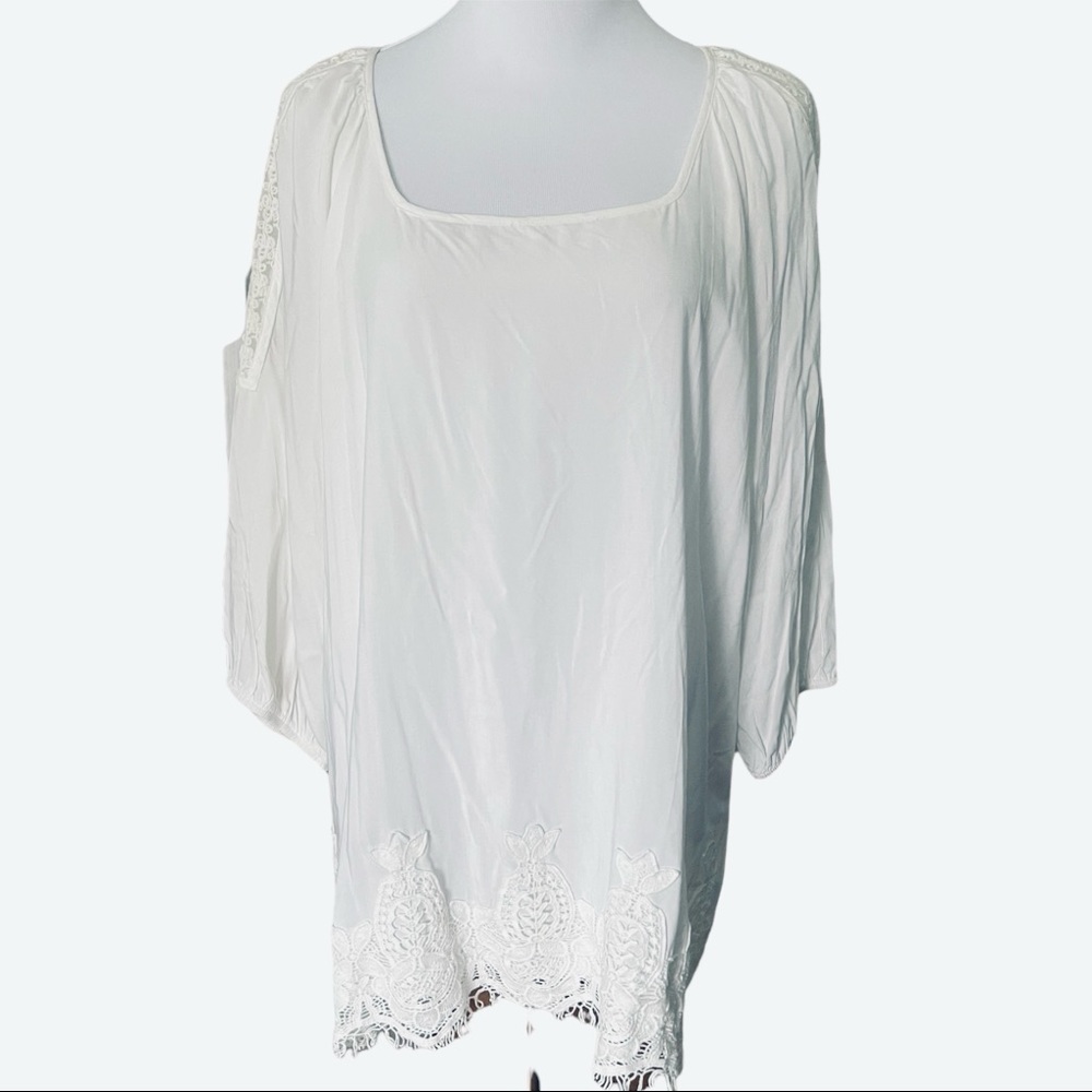 SOLITAIRE BLOUSE LACE TRIM PLUS SIZE 3X NWT